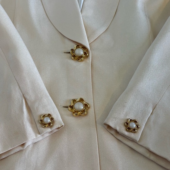 Private Label By Events Silk Single-Breasted Cream Blazer Size 12 Ornate Buttons - Picture 12 of 15